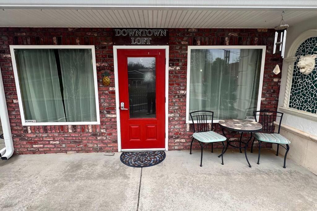 Apartamento Haven At Hazel~Downtown Loft Demorest Exterior foto